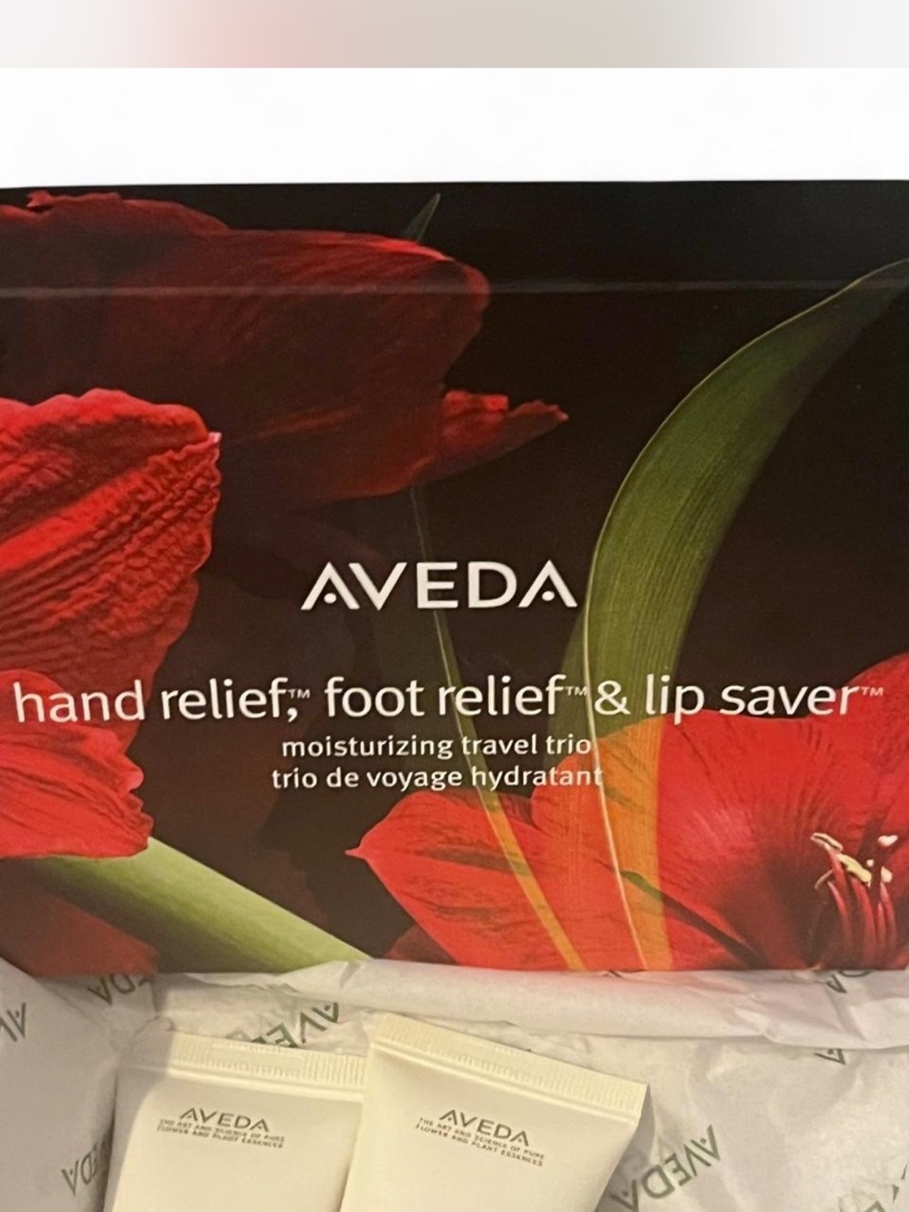 AVEDA Travel Trio Hand Relief, Foot Relief & Lip Saver - box set - Picture 2 of 4